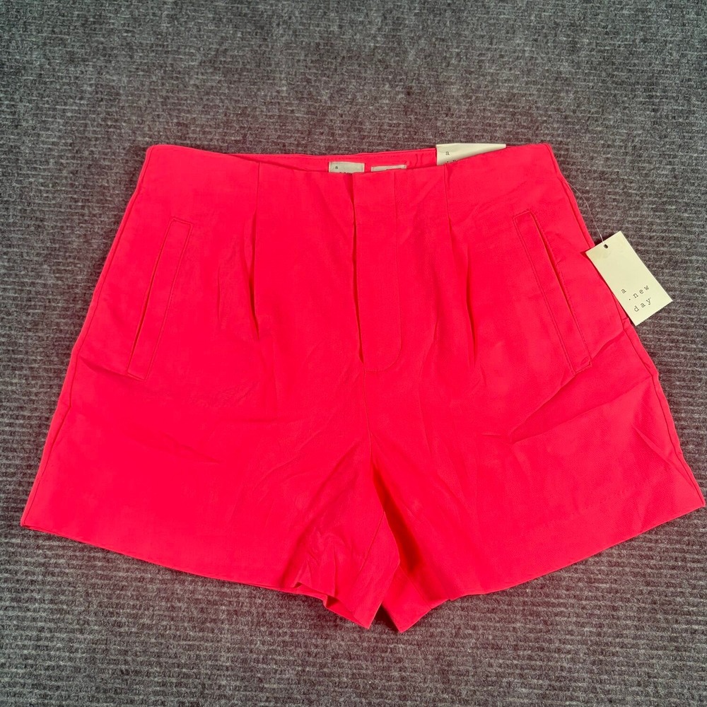 A New Day Midi Shorts Womens 4 Pink NEW High Rise Pleated Stretch 4.25 Inseam